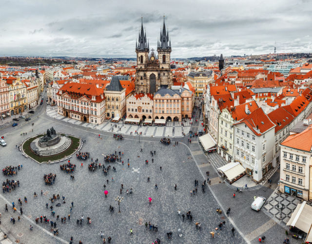 Esplora Praga