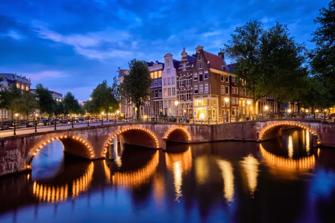 Offres last minute pour Amsterdam et Bruxelles